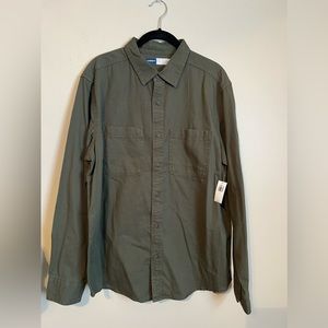 NWT | Men’s Large Old Navy Double Pocket Green Lightweight Shirt